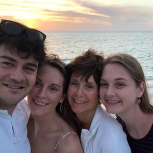 Meet your Posher, Alice